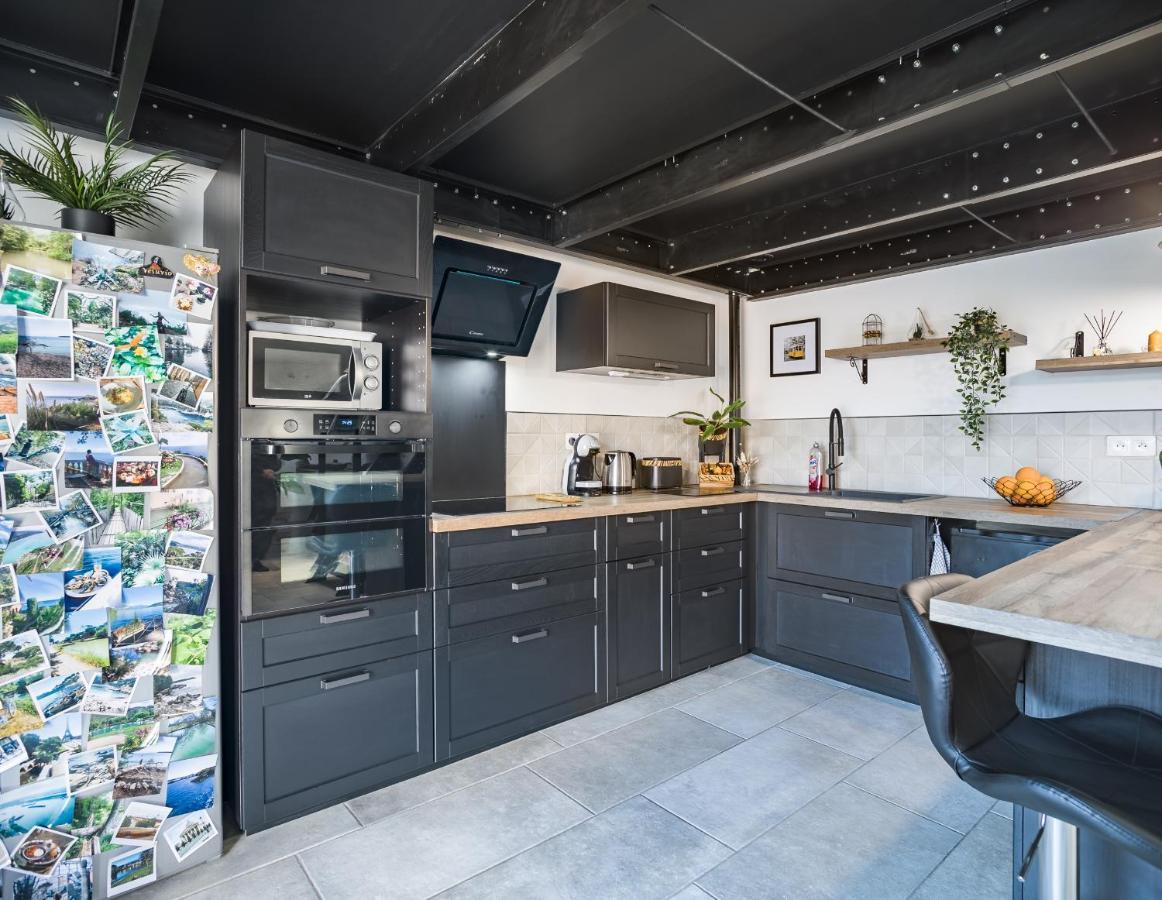 Апартаменти Loft Avec Jardin Et Parking Prive Труа Екстер'єр фото